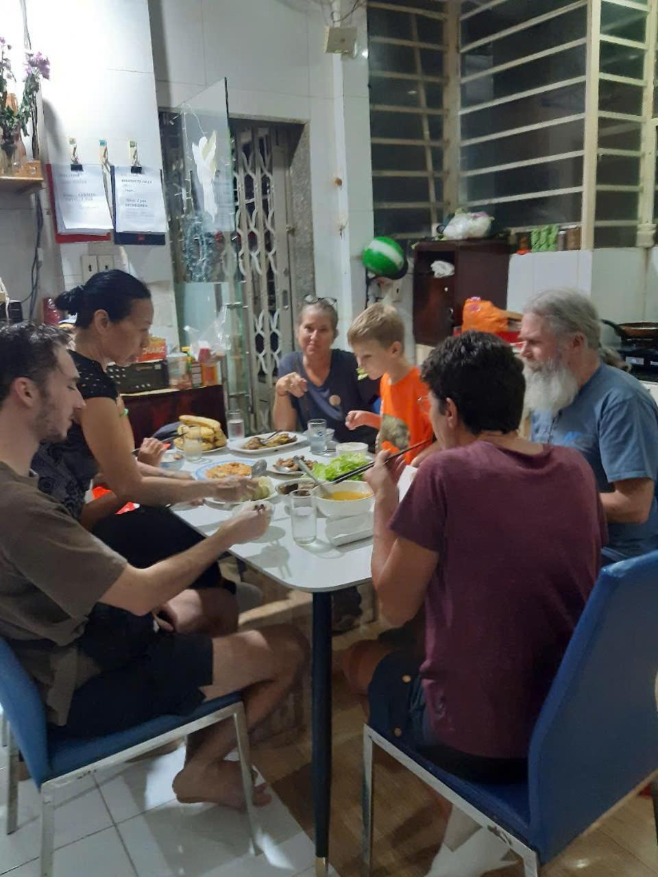 Saigonnais Homestay  Hô Chi Minh-Ville Extérieur photo